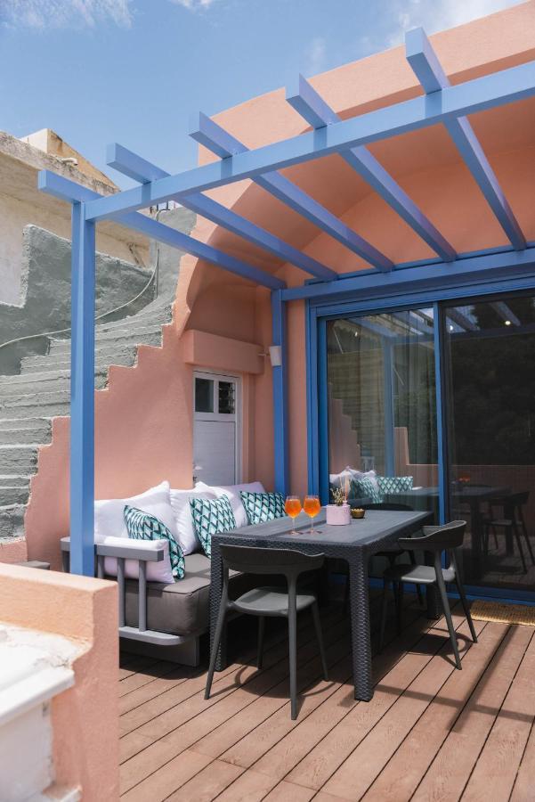 Suites De Luxe Katerina Kokkinos Pirgos Buitenkant foto